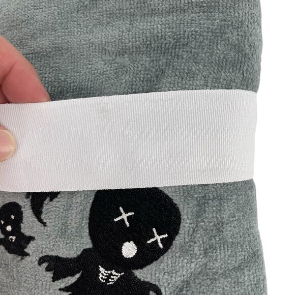 NWT Harry Potter Expecto Patronum Set of 2 Hand Towels Bath Halloween Spooky - Picture 13 of 13